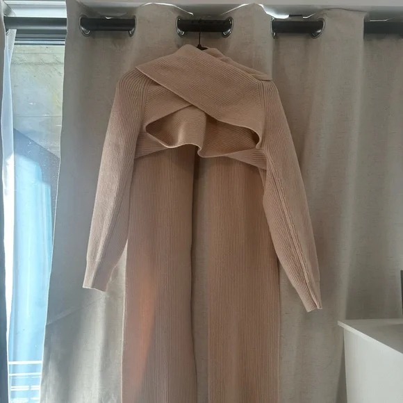 Frame blush knit shrug - Picture 2 of 7